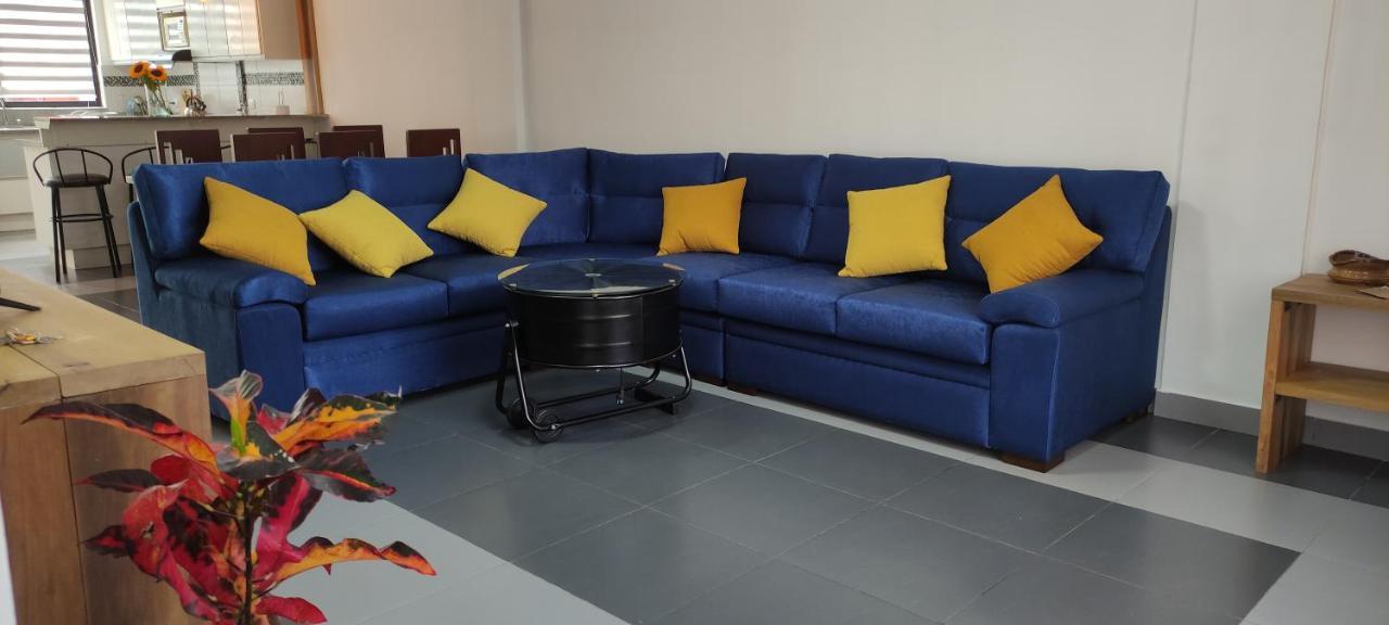 Elegante Apartamento Con Vistas Al Volcan Tungurahua บาญอส ภายนอก รูปภาพ