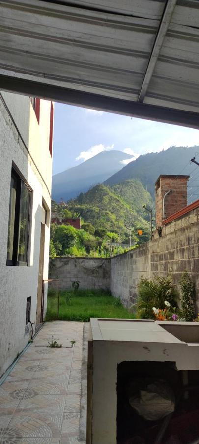 Elegante Apartamento Con Vistas Al Volcan Tungurahua บาญอส ภายนอก รูปภาพ