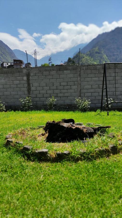 Elegante Apartamento Con Vistas Al Volcan Tungurahua บาญอส ภายนอก รูปภาพ